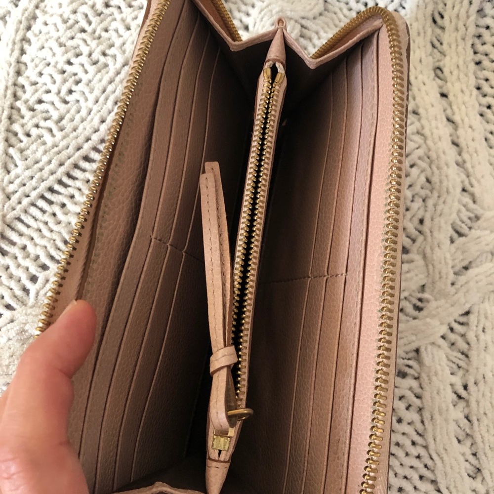 🚨LAST CHANCE 🚨🧡 AUTHENTIC CHLOE MARCIE WALLET🧡 - Picture 7 of 12